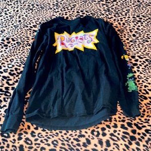 Black long sleeve t-shirt